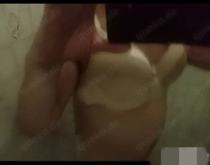 Erotische freundschatbeziehung  Bild 2