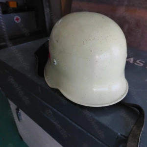 2 Helme Rettungsdienst