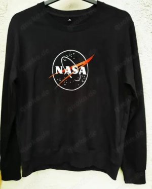 Schönes Sweatshirt mit Aufdruck NASA Gr. 44 schwarz