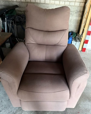 TV-Sessel elektrisch verstellbar