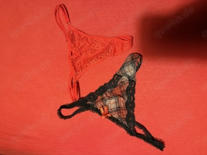 Getragene feuchte String  Bild 3