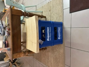 Party-Hocker   Notsitz aus massivem Eschenholz