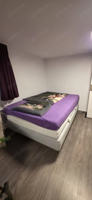 Boxspring Bett zu verschenken 140x200