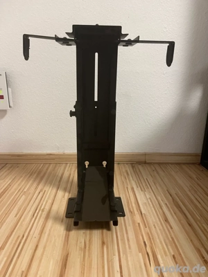 PC Halterung  Bild 2