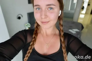 Milf zeigt krankes zeug , geil??