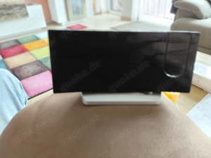 DELL BILDSCHIRM , Kleiner Plattenspieler Bild 4