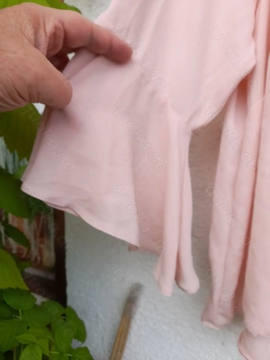  Süße Shirt-Bluse Gr. 46-48 rose mit weiten Trompetenärmeln Bild 4