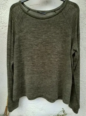 Tolles Langarm Strickshirt Gr 44-46 amaragrün  moosgrün FB SISTER