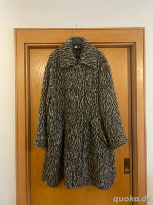 Leomantel von Luisa Cerano, Hemdmantel, Leopardenmuster, Größe 42 44, Neu