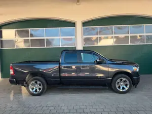 Dodge RAM Ram 1500 5,7 Hemi BigHorn Lonestar 4x4 Bild 5