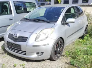 Toyota Yaris Travel EURO-4 SERVO ALU SPORT