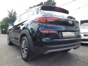 Hyundai TUCSON Advantage Automatik *NAVI*KLIMA*ALU*WR* Bild 4
