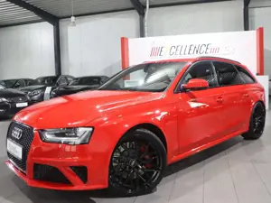 Audi RS4 Avant 4.2 FSI V8 QUATTRO / BO, UNFALLFREI Bild 5