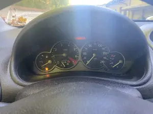 Peugeot 206 75 XS - TÜV bis 12/26 Bild 5