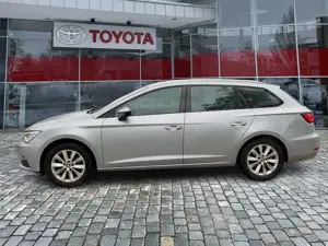 SEAT Leon 1.0 TSI ST Style guter gebrauchter Kombi Bild 2