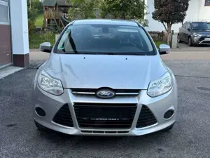 Ford Focus Turnier Trend Navi*Kamera*Zahnriemen Neu* Bild 2