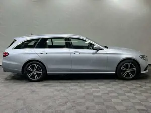 Mercedes-Benz E 220 T d Avantgarde MBUX @junge Sterne Garantie Bild 5