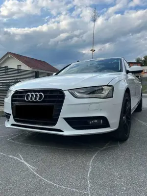 Audi A4 2.0 TDI DPF multitronic Ambiente