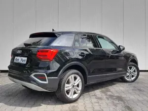 Audi Q2 DSG NAVI/APP~AHK~PANO~SHZ~VIRTUALL~RKam~eHeKl Bild 3