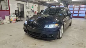 BMW 320 3er Touring 320i Touring Aut.