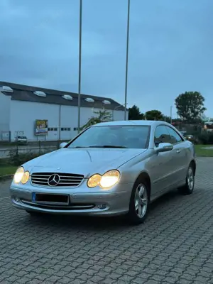 Mercedes-Benz CLK 200 Coupe Kompressor Avantgarde