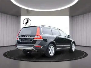 Volvo XC70 AWD+GARANTIE+5ZYLINDER+KAMERA+AHK Bild 4