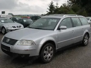 Volkswagen Passat 2.5 TDI V6 4Motion Highline TÜV 03/26