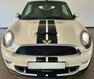 MINI Cooper S Cabrio Chilli Temp Leder Shz PDC Bild 5