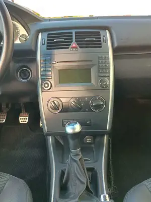 Mercedes-Benz B 180 B-Klasse Diesel CDI DPF Autotronic Bild 3