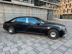 Maybach Others S 500 MAYBACH 4Matic*VOLLAUSSTATTUNG*5-SITZER*E6 Bild 4 Maybach Others S 500 MAYBACH 4Matic*VOLLAUSSTATTUNG*5-SITZER*E6 Bild 4