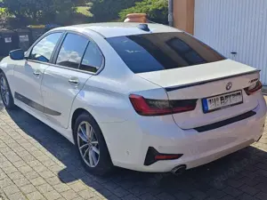 BMW 330 330d GT Aut. Advantage Bild 5