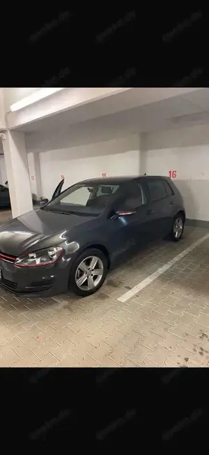 Volkswagen Golf 5p 1.6 tdi (btdi) Comfortline Business 110cv Bild 2