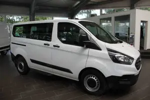 Ford Transit Custom Kombi 320 L1 (9 Sitzer) Bild 3