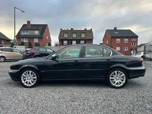 Jaguar X-Type 3.0 V6 *Automatik* TÜV/ASU NEU Bild 4