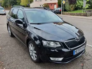 Skoda Octavia Combi Ambition Ahk Kamera Navi usw.