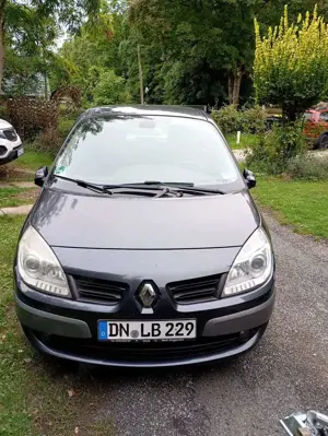 Renault Scenic 1.9 dCi FAP Conquest