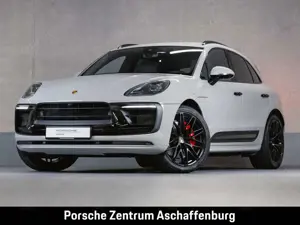 Porsche Macan GTS Sport Chrono Paket