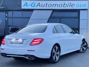 Mercedes-Benz E 200 Limousine/AMG-Line/Automatik/AHK/19"LM Bild 5