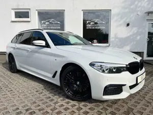 BMW 540 i xDrive Touring M-Paket Navi HUD h/k ACC AHK Bild 4