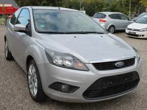 Ford Focus 1,6L Sport Klimaanlage TÜV 10-2027 Bild 3