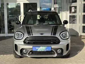 MINI Cooper Countryman DKG Classic Trim el. Heckklappe Navi Bild 2