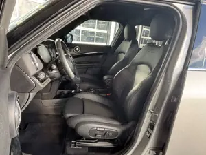 MINI Cooper Countryman DKG Classic Trim el. Heckklappe Navi Bild 4