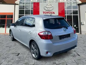 Toyota Auris 1.8 Travel Navi+KlimaA+LM+Facelift Bild 5