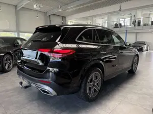 Mercedes-Benz GLC 300 4M AMG PREMIUM BURMESTER-PANORAMA-AHK Bild 4