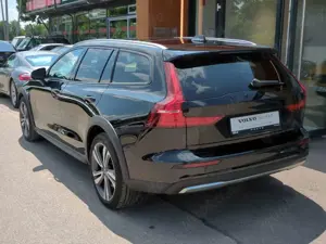 Volvo V60 Cross Country Cross Country Ultimate AWD B5 Benzin EU6d HUD Stan Bild 5