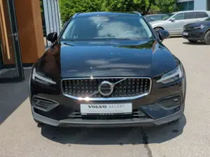 Volvo V60 Cross Country Cross Country Ultimate AWD B5 Benzin EU6d HUD Stan Bild 2