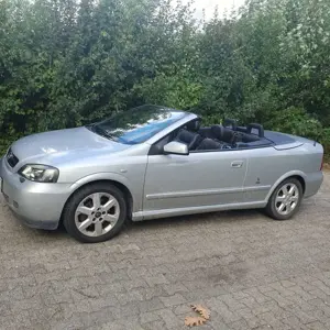Opel Astra Cabrio 2.2 16V T98