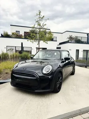 MINI Cooper C Black Line