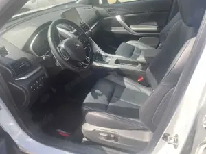 Mitsubishi Eclipse Cross Plug-in Hybrid TOP 2.4 MIVEC 4WD Bild 3