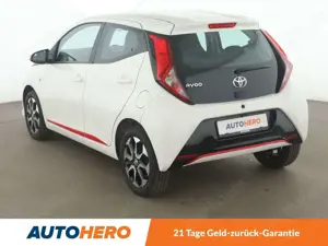 Toyota Aygo 1.0 X-Play club Aut.*CAM*TOUCH*BLUETOOTH* Bild 4